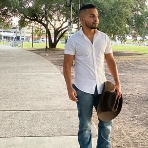 Meet your Posher, Manuel